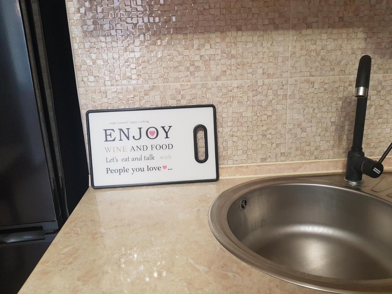 Business Class Apartment At Lomonosova Киев Екстериор снимка