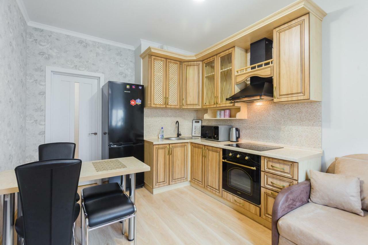 Business Class Apartment At Lomonosova Киев Екстериор снимка